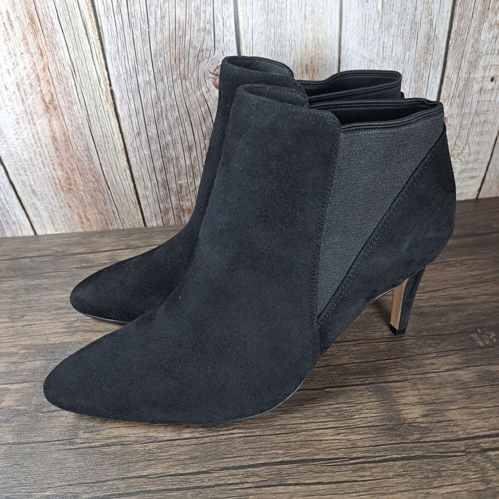 Clarks Laina Violet Black Suede Heel Booties Women's Sz 10.5 M (VGC) Worn Once